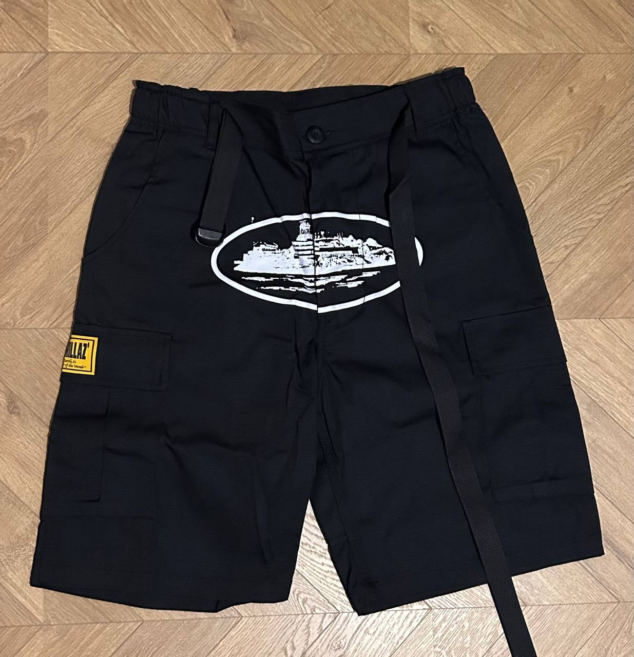 Corteiz Alcatraz cargo shorts